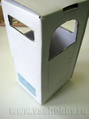Паровозик з коробок