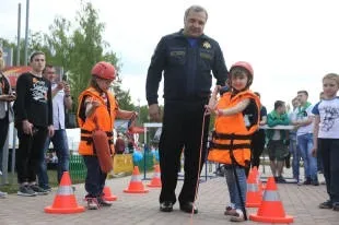 Пермське мнс розповіло про порятунок 10-річного грибника - українська газета () Пермське мнс розповіло про порятунок 10-річного грибника - українська газета