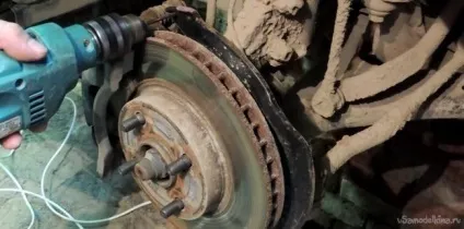 Підсвічування коліс автомобіля своїми руками (підсвічування) Підсвічування коліс автомобіля своїми руками