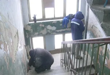 Фарбування під'їзду своїми руками