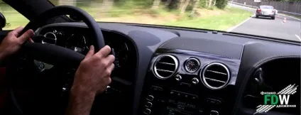 Правильна підсадка в автомобіль