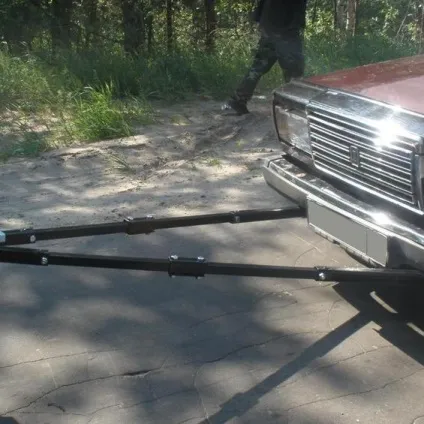 Правила буксирування автомобіля на гнучкій і жорсткому зчепленні і методом часткового навантаження (правила) Правила буксирування автомобіля на гнучкій і жорсткому зчепленні і методом часткового навантаження