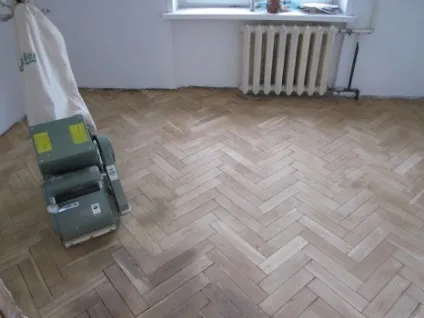 Процес циклювання підлоги своїми руками (циклювання) Процес циклювання підлоги своїми руками