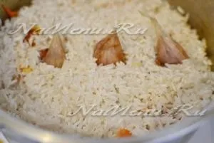 Розсипчастий плов з куркою, рецепт з фото (відгуки лікарів апарат) Розсипчастий плов з куркою, рецепт з фото