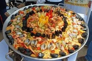 Рецепт паелью з куркою, морепродуктами і креветками (креветками) Рецепт паелью з куркою, морепродуктами і креветками