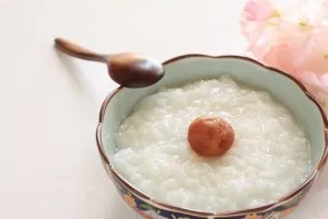 Рисова каша - користь і шкода каші на воді при схудненні, корисні і лікувальні властивості каші на (рисова) Рисова каша - користь і шкода каші на воді при схудненні, корисні і лікувальні властивості каші на