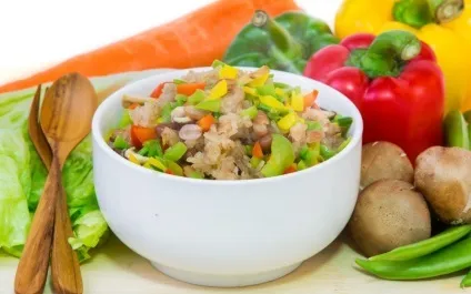 Різотто з куркою 2 рецепта з овочами і грибами (різотто з куркою овочами грибами склад приготування рецепт приготування в домашніх умовах інгредієнти покроково фото відео) Різотто з куркою 2 рецепта з овочами і грибами
