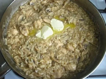 Різотто з куркою і грибами - покроковий рецепт з фото на (рецепти) Різотто з куркою і грибами - покроковий рецепт з фото на
