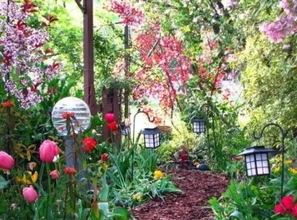 Садова доріжка з підручних матеріалів своїми руками (доріжки з) Садова доріжка з підручних матеріалів своїми руками