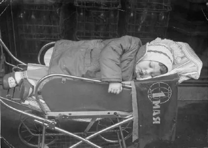 Щасливе дитинство 35 атмосферних фотографій радянських дітей (радянських) Щасливе дитинство 35 атмосферних фотографій радянських дітей