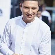 Сергій лазарев «собаки гідні особливих подарунків» (собаки) Сергій лазарев «собаки гідні особливих подарунків»