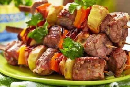 Шашлик в аерогрилі (з свинини, з курки) рецепти з фото
