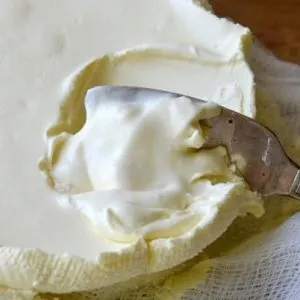 Сир маскарпоне що це таке, користь і шкода, харчова цінність, склад маскарпоне (цінність) Сир маскарпоне що це таке, користь і шкода, харчова цінність, склад маскарпоне
