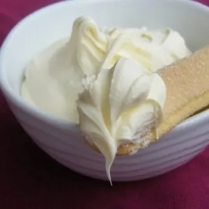 Сир маскарпоне що це таке, користь і шкода, харчова цінність, склад маскарпоне (користь) Сир маскарпоне що це таке, користь і шкода, харчова цінність, склад маскарпоне