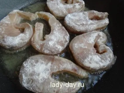 Щука смажена на сковороді, прості рецепти з фото (смажена) Щука смажена на сковороді, прості рецепти з фото