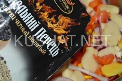 Скумбрія з овочами в духовці (запечена скумбрія з овочами в духовці) Скумбрія з овочами в духовці