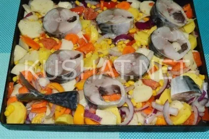 Скумбрія з овочами в духовці (скумбрія з овочами в духовці) Скумбрія з овочами в духовці