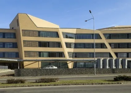 Сучасний центр екстреної медицини в місті Кладно, чехія, лікування в Німеччині, медицина в європі (медицини) Сучасний центр екстреної медицини в місті Кладно, чехія, лікування в Німеччині, медицина в європі