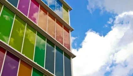 Стемаліт - загартоване емальоване скло, glass-store (видимі відбитому світлі) Стемаліт - загартоване емальоване скло, glass-store