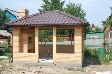 Будівництво красивою альтанки з цегли своїми руками - будівельний сайт (дах) Будівництво красивою альтанки з цегли своїми руками - будівельний сайт