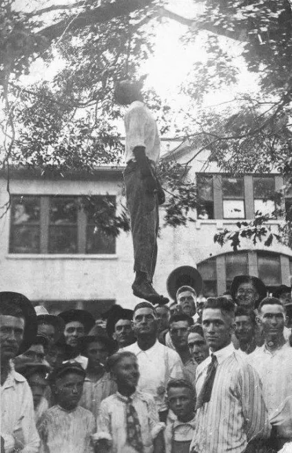 Суд Лінча як це було (жесть) (Лінча) Суд Лінча як це було (жесть)
