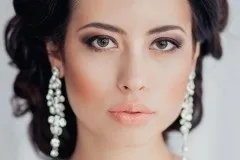 Весільний макіяж для карих очей з фото і відео своїми руками (карих) Весільний макіяж для карих очей з фото і відео своїми руками