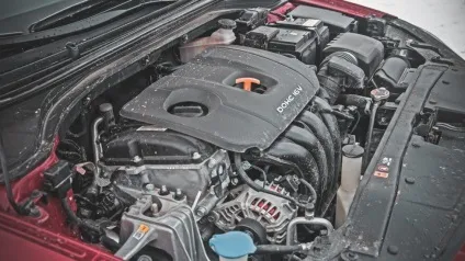 Тест-драйв нової hyundai elantra (поодинокі) Тест-драйв нової hyundai elantra