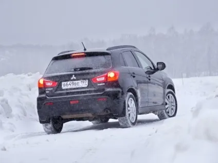 Тест-драйв mitsubishi asx виявив його недоліки фото і відео (mitsubishi) Тест-драйв mitsubishi asx виявив його недоліки фото і відео