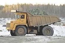 Типи самоскидів, що застосовуються в кар'єрах (дорогах загального користування) Типи самоскидів, що застосовуються в кар'єрах