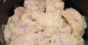 Тушкована курка з овочами в мультиварці 1