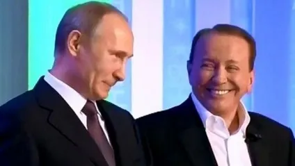 У путина нова пасія загадка «квн-55 років» що за блондинка сиділа поруч з президентом (квн-55) У путина нова пасія загадка «квн-55 років» що за блондинка сиділа поруч з президентом
