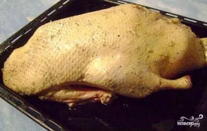 Качка, фарширована яблуками - покроковий рецепт з фото на