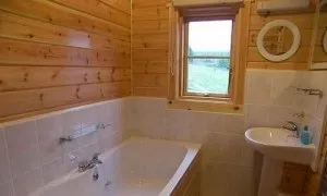 Ванна кімната в дерев'яному будинку дизайн, фото (дизайн) Ванна кімната в дерев'яному будинку дизайн, фото