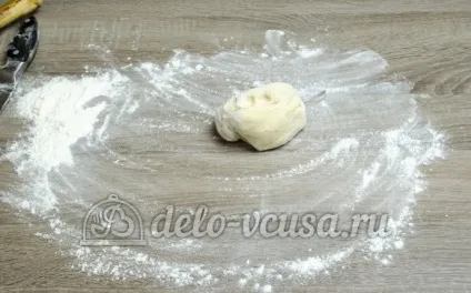 Вареники з вишнею рецепт з покроковими фото (вареники з вишнею на кефірі) Вареники з вишнею рецепт з покроковими фото