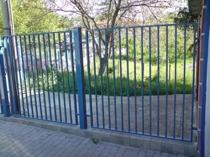 Види огорож відео-інструкція по монтажу своїми руками, особливо огорож, типи, ціна, фото (види) Види огорож відео-інструкція по монтажу своїми руками, особливо огорож, типи, ціна, фото