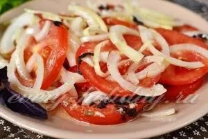 Закуска з помідорів з цибулею до шашлику (помідорів) Закуска з помідорів з цибулею до шашлику