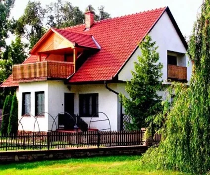 Паркани для дому та дачі
