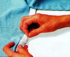 Застібки - крій та шиття (Намітьте шпильками місця) Застібки - крій та шиття
