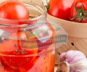 Засолка помідорів в банках, засолювання помідорів і огірків, способи засолювання помідорів