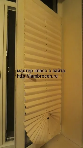 Жалюзі з шпалер своїми руками, покрокова інструкція, штори, ламбрекени, домашній текстиль своїми (жалюзі) Жалюзі з шпалер своїми руками, покрокова інструкція, штори, ламбрекени, домашній текстиль своїми