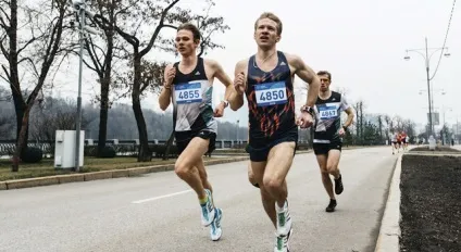 Сніданок чемпіона частина перша (перед Першим забігом) Сніданок чемпіона частина перша