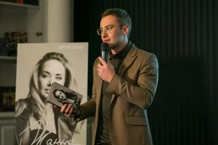 Життя без Жанни Дмитро Шепелєв вперше за довгий час дав відверте інтерв'ю, пліткар