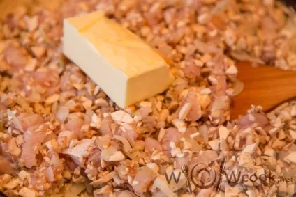 Жульєн з куркою і грибами, рецепт з фото (другі страви) Жульєн з куркою і грибами, рецепт з фото