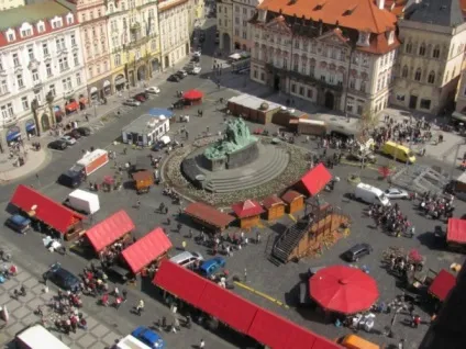 10 Місць, які варто відвідати в Празі, подорожуємо по светупутешествуем по світу (стоїть) 10 Місць, які варто відвідати в Празі, подорожуємо по светупутешествуем по світу