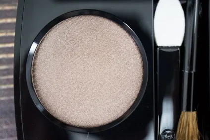 Chanel eyes collection 2017 огляд, Свотч, макіяж