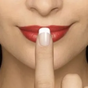 Що означають білі плями на нігтях за прикметами (нігтях) Що означають білі плями на нігтях за прикметами