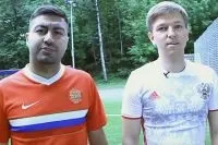 Їхав на «бентлі» по зустрічній »(досить скромні спортивні) Їхав на «бентлі» по зустрічній »