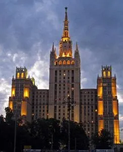 Яка висота стель в сталінських будинках (сталінських) Яка висота стель в сталінських будинках