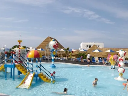 Як відпочити на морі з маленькою дитиною (дітьми) Як відпочити на морі з маленькою дитиною