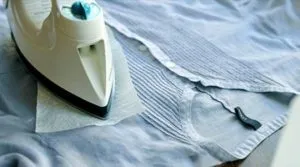 Як вивести масну пляму з одягу в домашніх умовах що можна використовувати, відео та фото (жирне) Як вивести масну пляму з одягу в домашніх умовах що можна використовувати, відео та фото